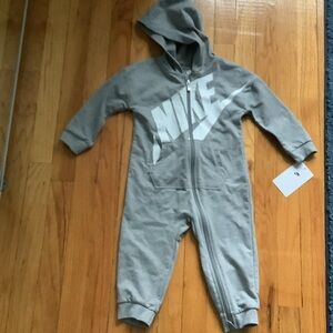 Nike Kids Gray Hooded Footie